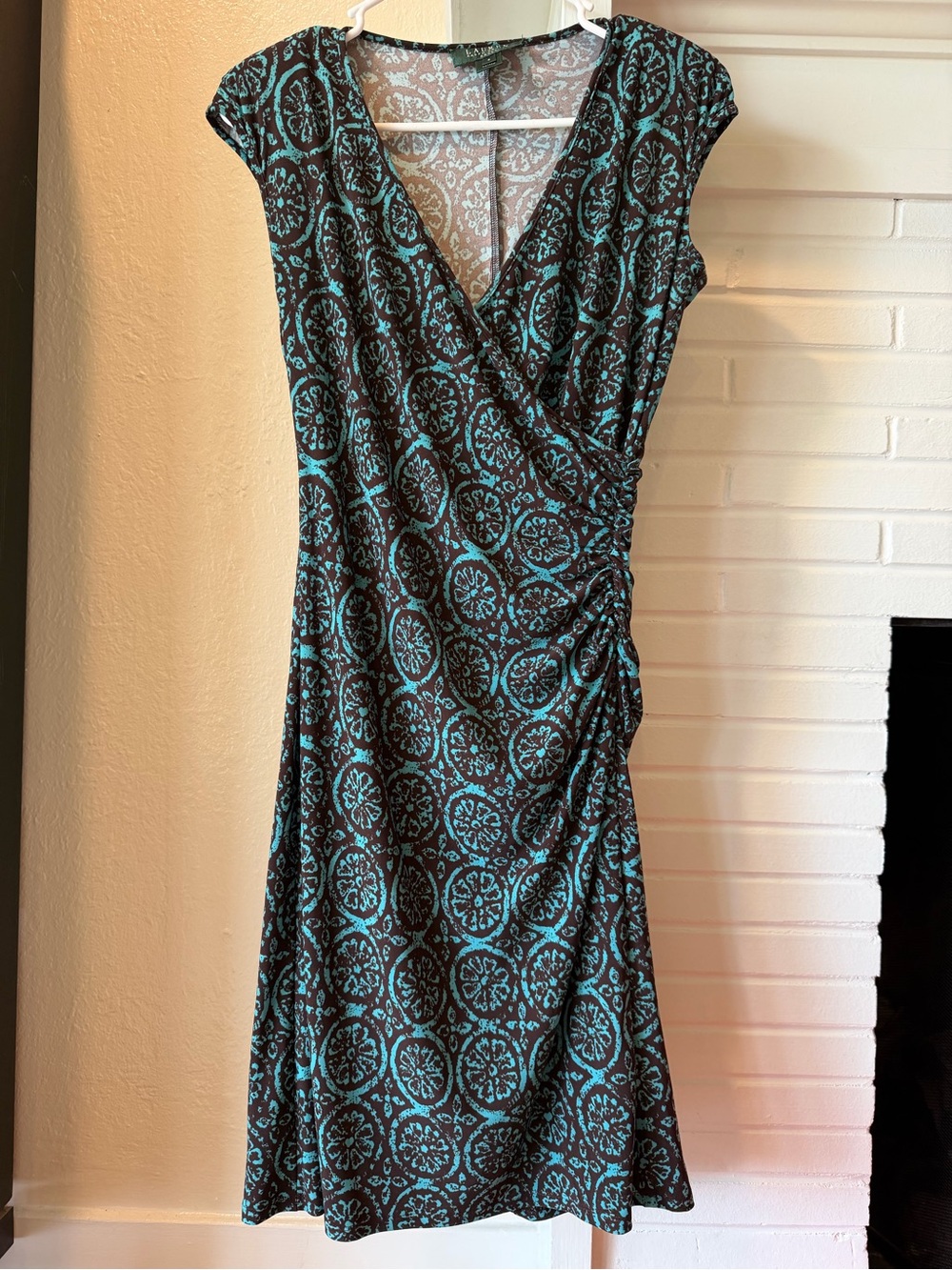 Lauren Ralph Lauren Size 2 Teal Brown Medallion Ruched Wrap Dress